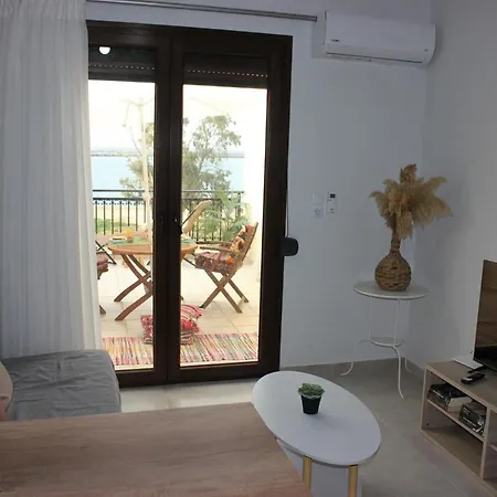 Thea * העיירה רתימנו